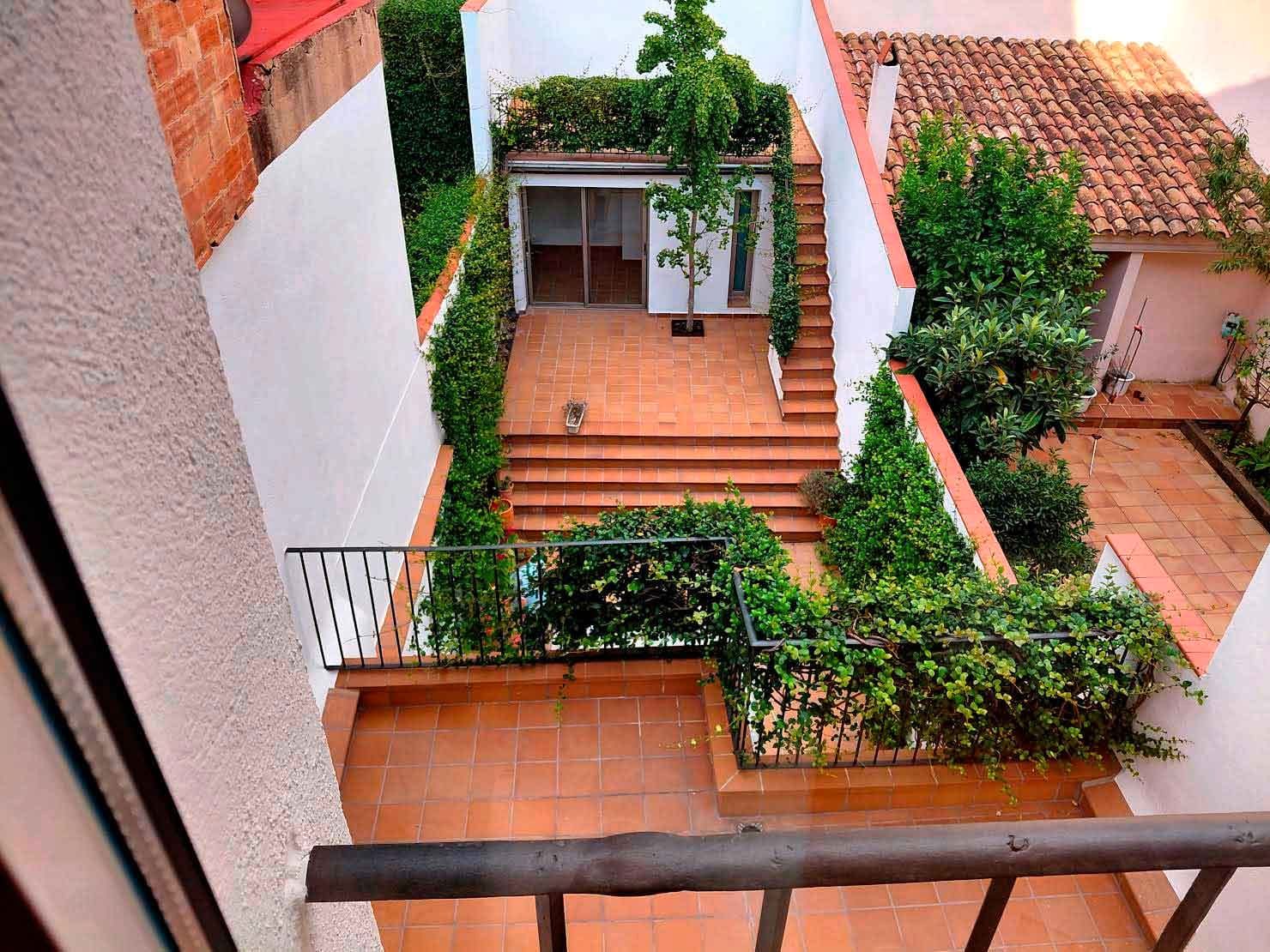 Jardín de Dúplex de alquiler en Terrassa con Calefacción, Parquet y Terraza