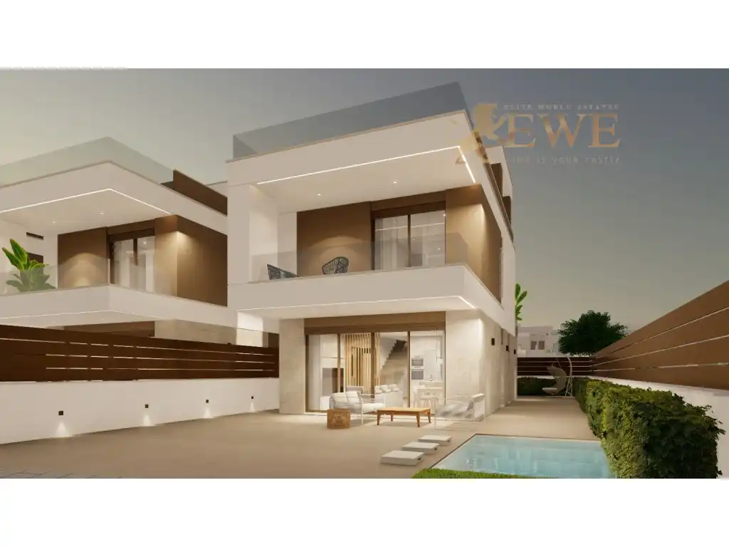 Chalet en venta en Avenida Libertad La