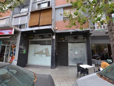 Business premises for sale in Carrer de Carcaixent