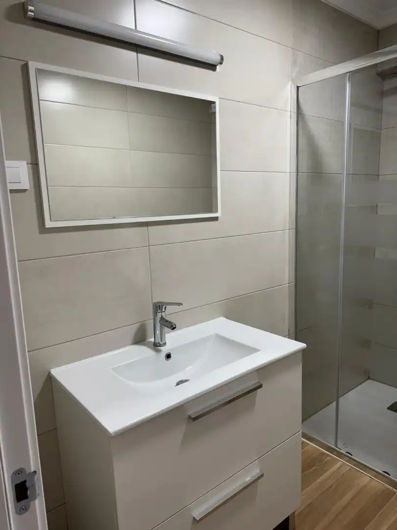 Badezimmer von Wohnung zur Miete in Alcázar de San Juan mit Klimaanlage, Heizung und Möbliert