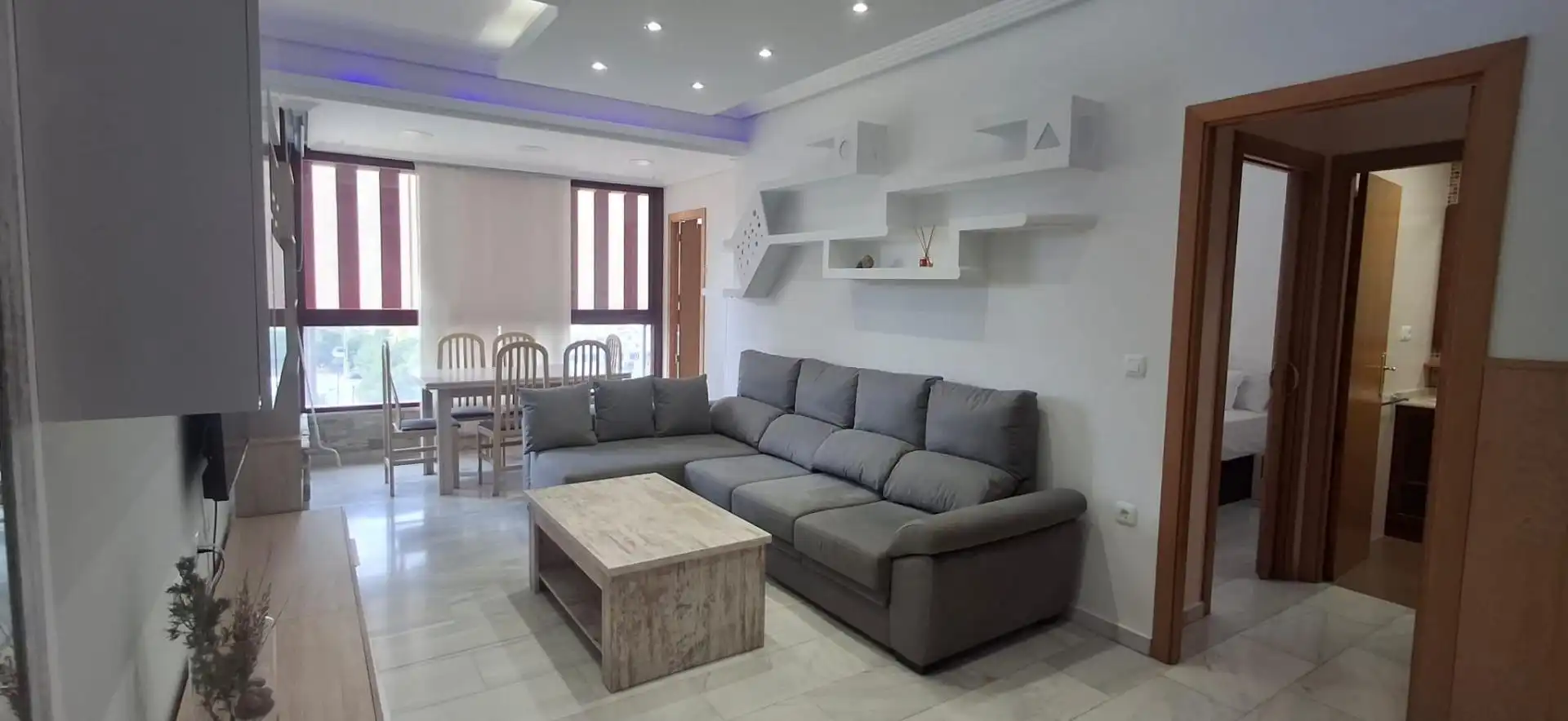 Apartamento de alquiler en Via Parque