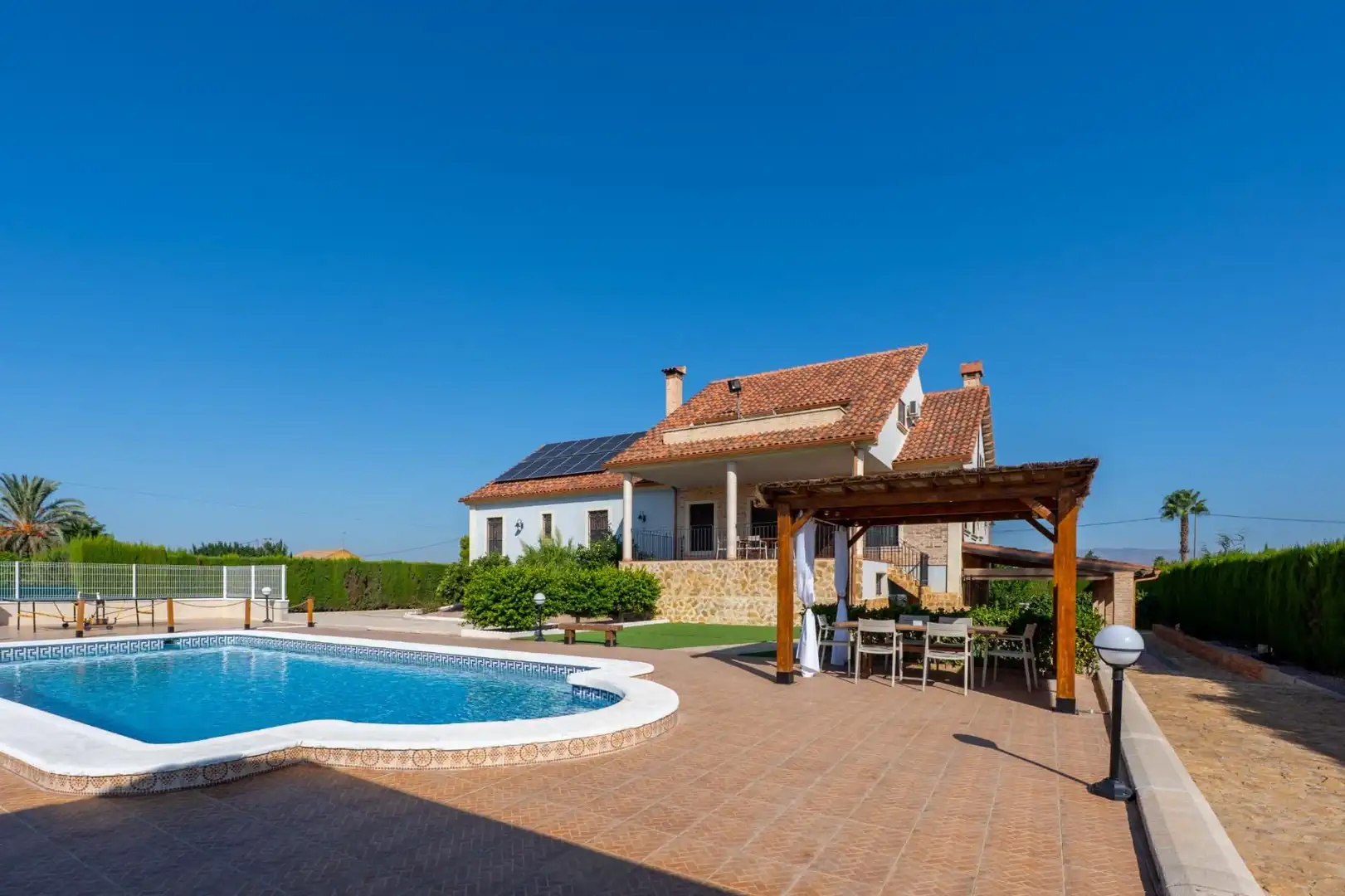 Villa con piscina in vendita a Camino Catral, imagen 3