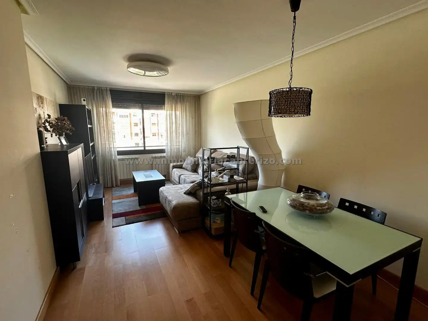 Sala de estar de Apartamento en venta en  Logroño con Aire acondicionado, Calefacción y Parquet