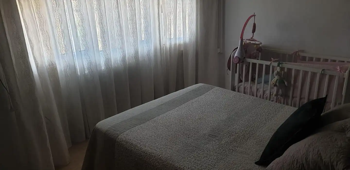 Habitación de Casa adosada en venta en Saelices con Calefacción