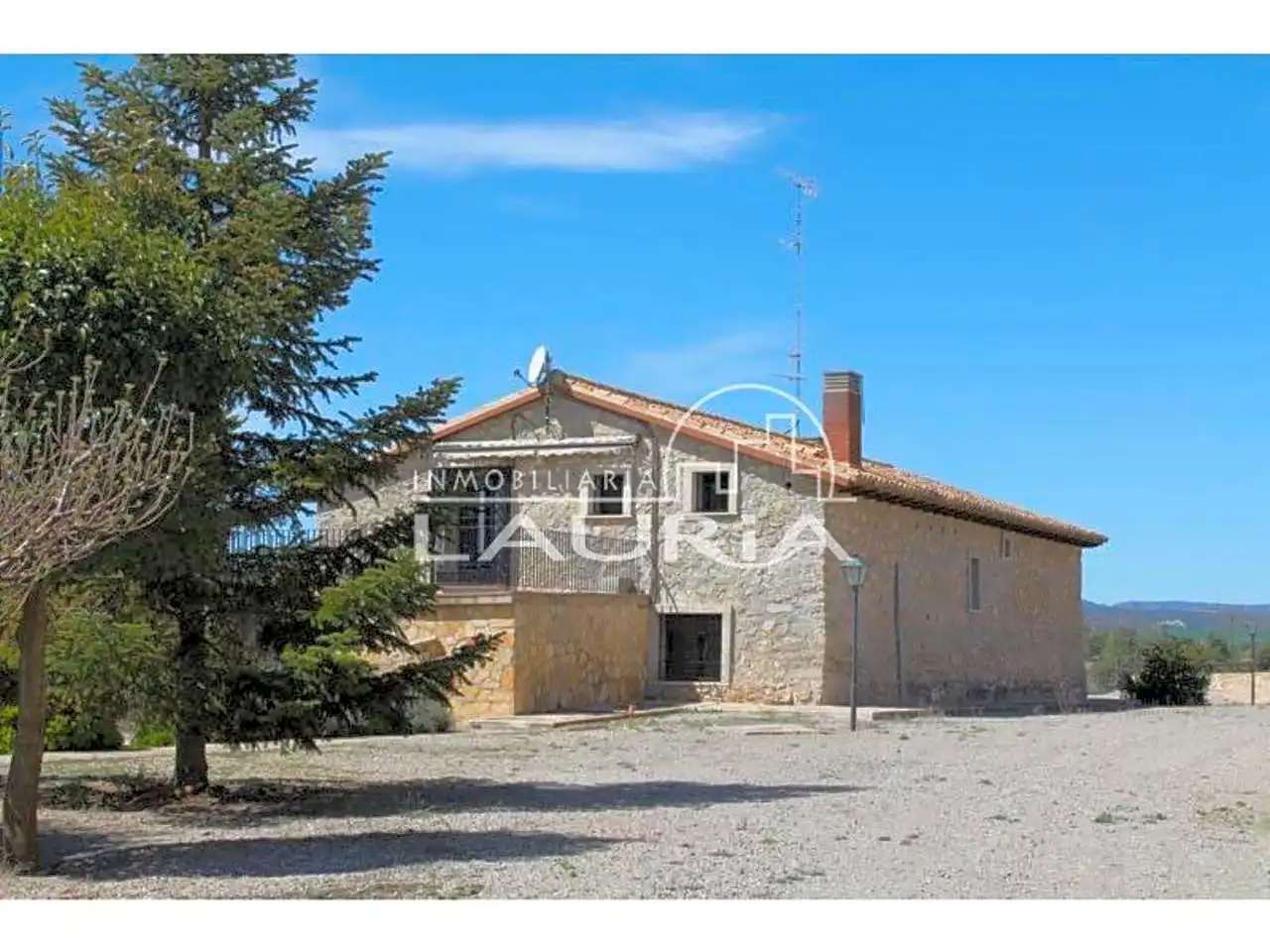 Vista exterior de Finca rústica en venta en Teruel con Calefacción, Jardín privado y Terraza