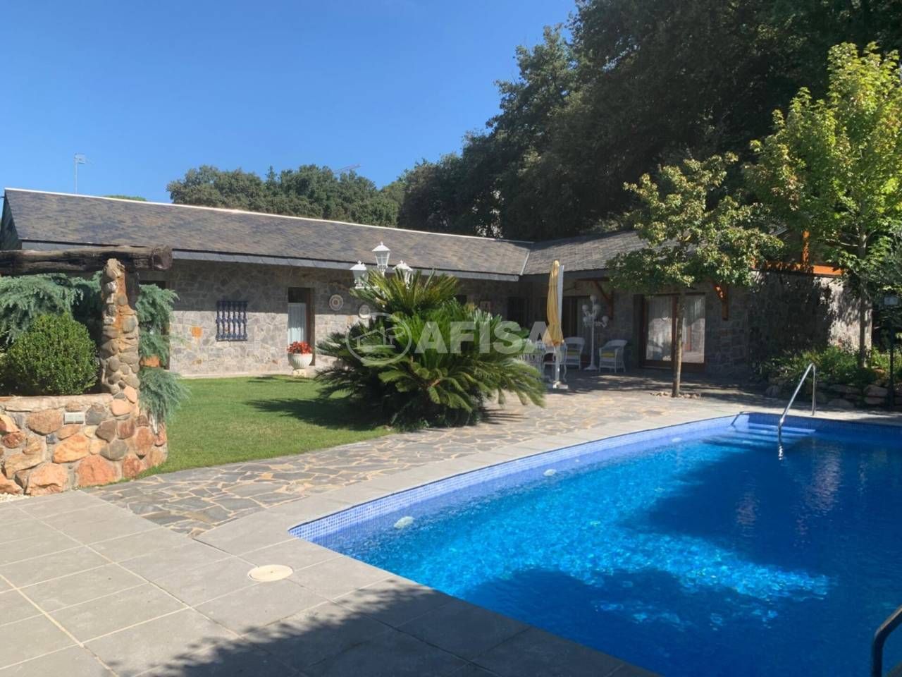 House or chalet for sale