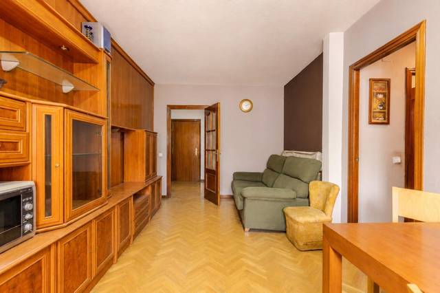 Piso en Venta en Avenida Buenos Aires en El Bercial