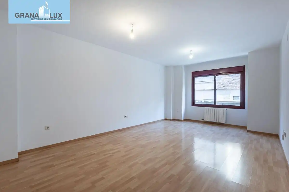 Sala de estar de Dúplex en venta en Granada con Aire acondicionado, Calefacción y Terraza
