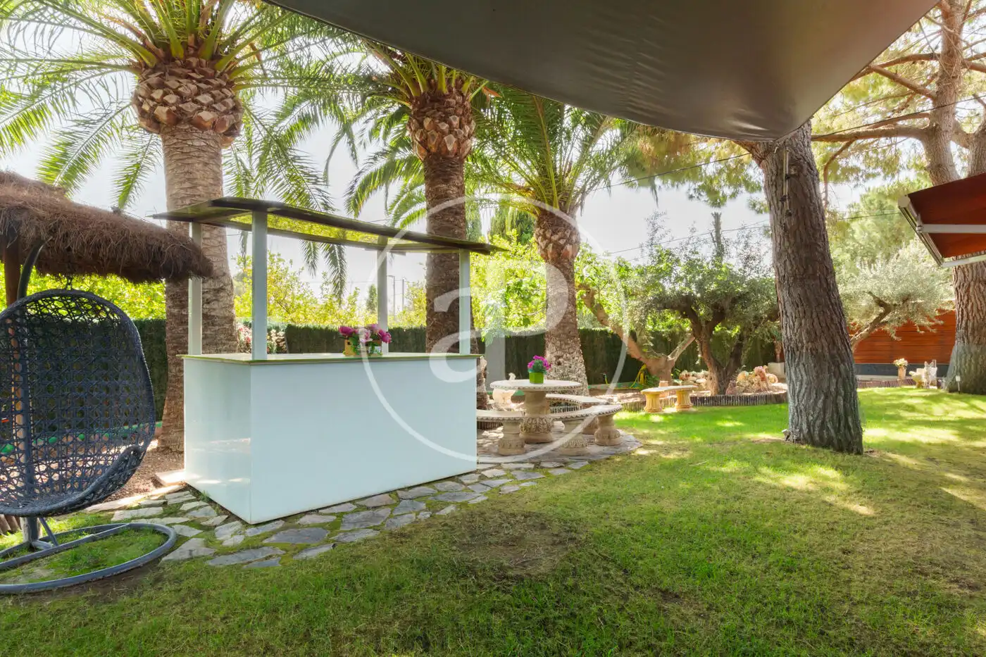 Jardín de Casa o chalet en venta en Elda con Aire acondicionado, Calefacción y Jardín privado