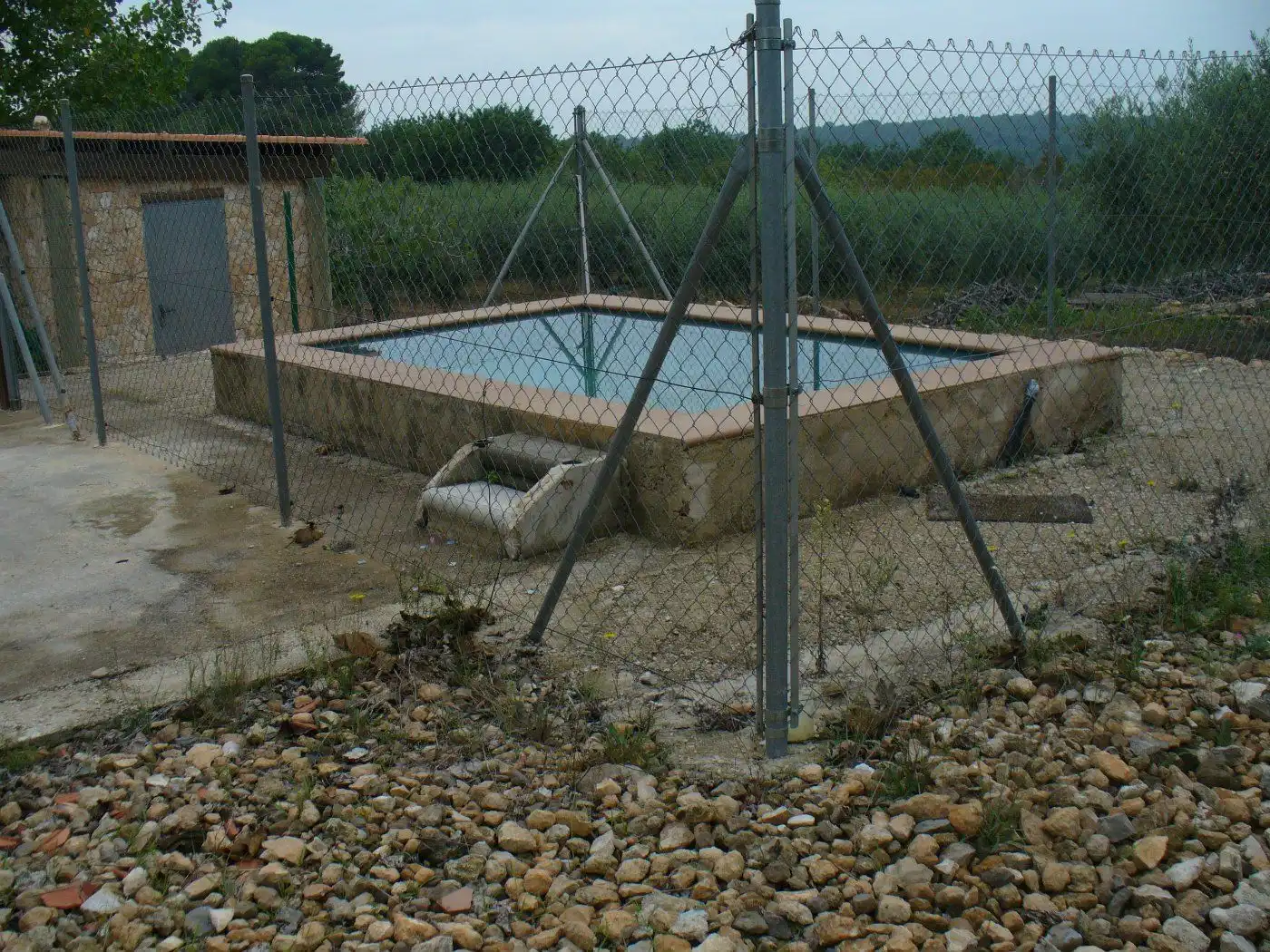 Swimming pool of Residential for sale in La Pobla de Montornès  