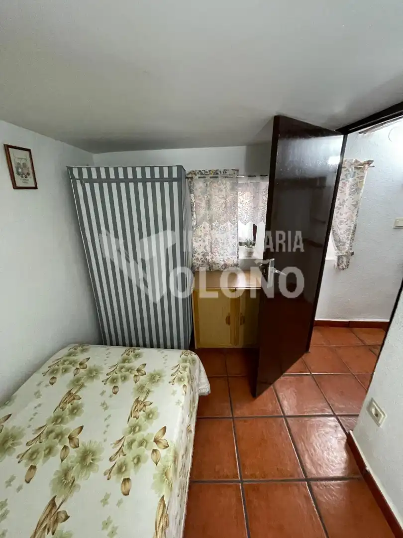 Dormitori de Casa o xalet en venda en Cuzcurrita de Río Tirón amb Traster, Moblat i Forn