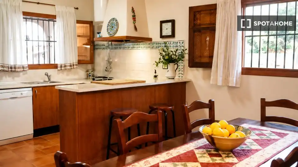 Kitchen of Flat for rent in Riba-roja de Túria  with Air Conditioner, Heating and Furnished
