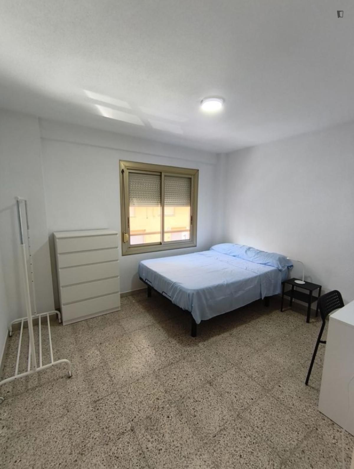 Bedroom of Apartment to share in San Vicente del Raspeig / Sant Vicent del Raspeig  with Air Conditioner, Furnished and Oven
