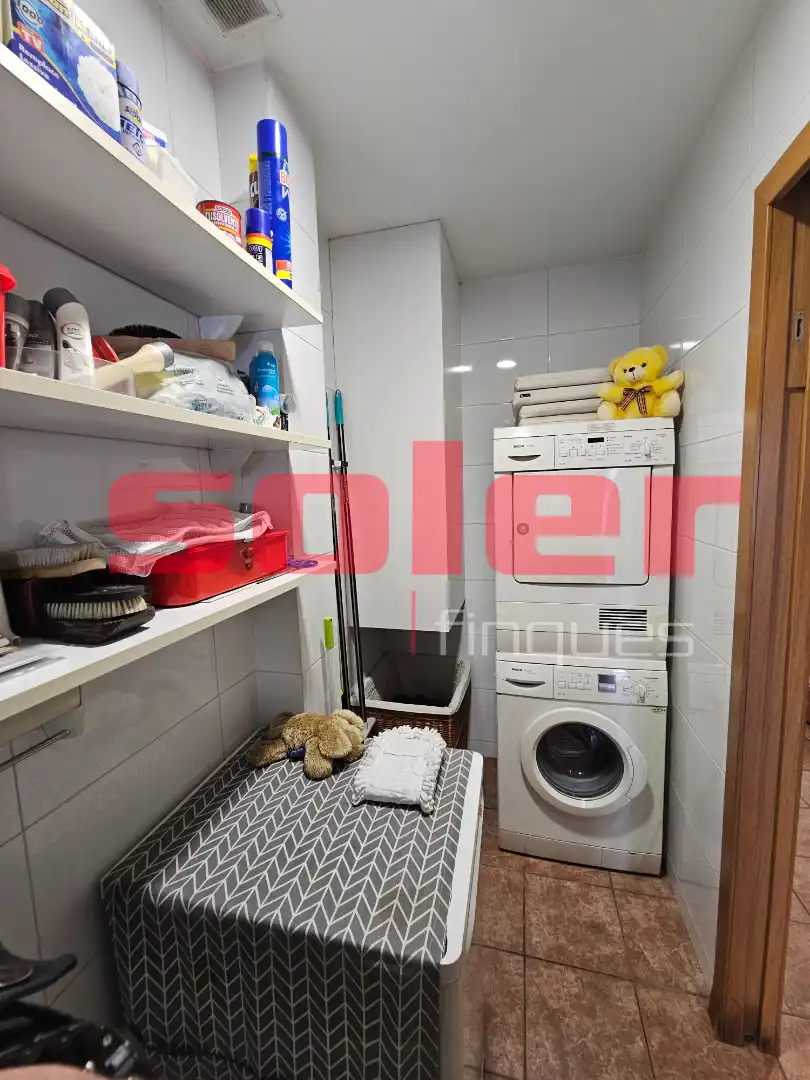 Maison mitoyenne avec terrasse à vendre à Centre - Sant Oleguer, imagen 8