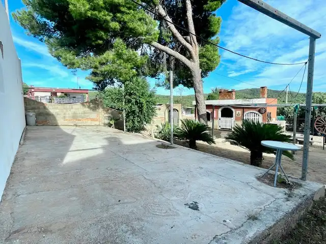Exterior view of Houses for sale in Cella  with Heating, Parquet flooring and Terrace