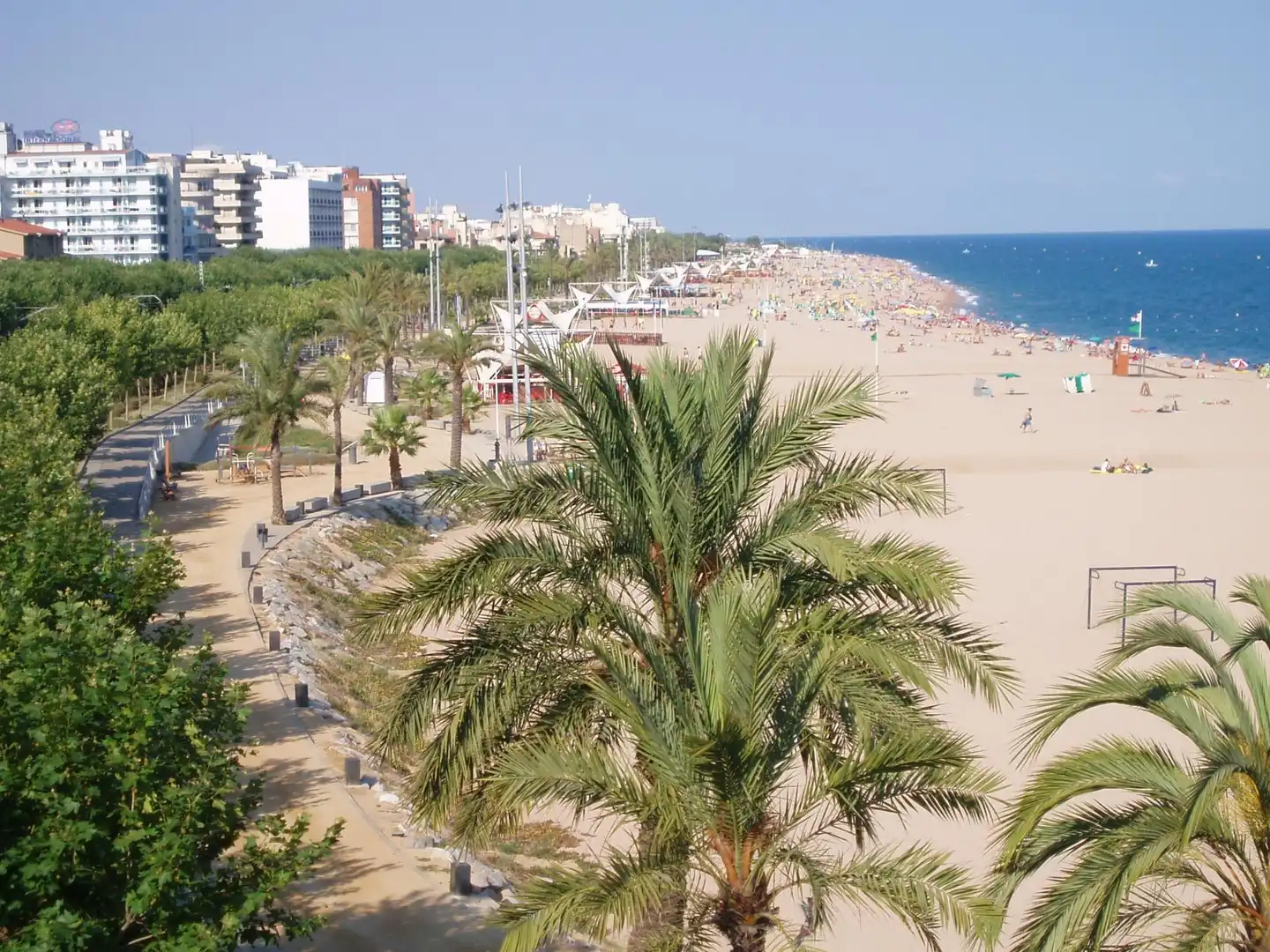 Vista exterior de Pis en venda en Calella amb Calefacció i Balcó
