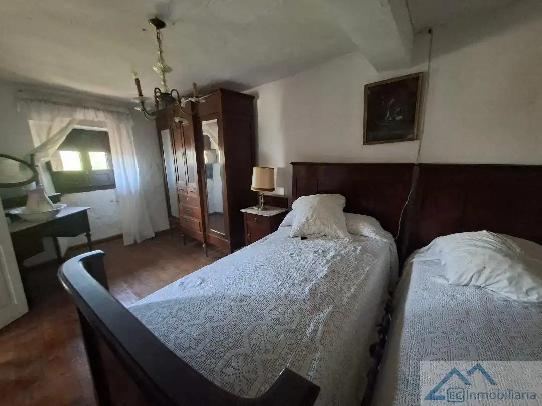 Dormitori de Casa adosada en venda en Bareyo amb Terrassa, Traster i Moblat