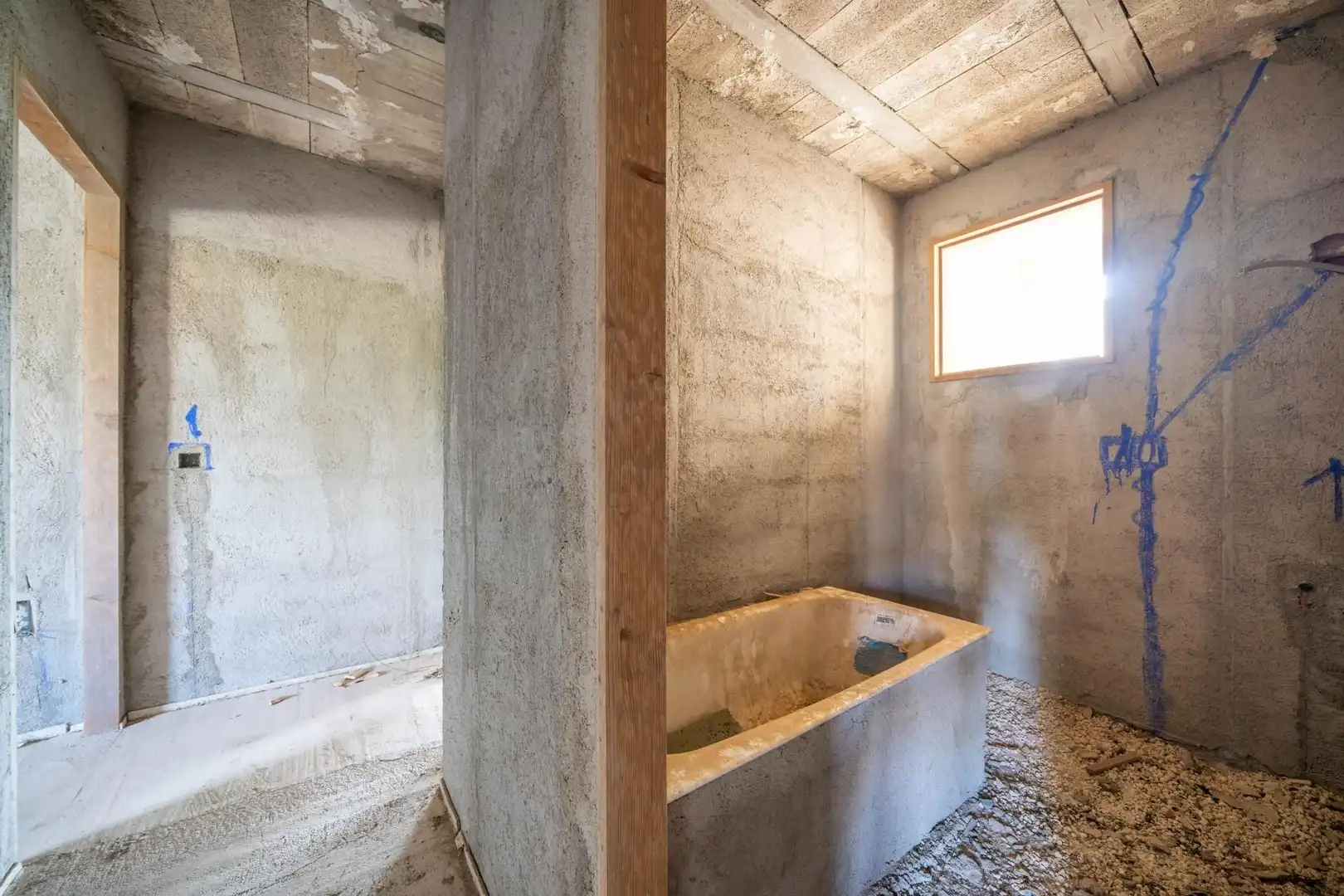 Bathroom of Buildings for sale in Maria de la Salut