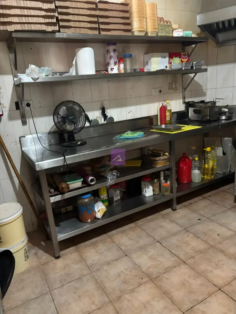 Cocina de Local en venta en Picassent con Terraza