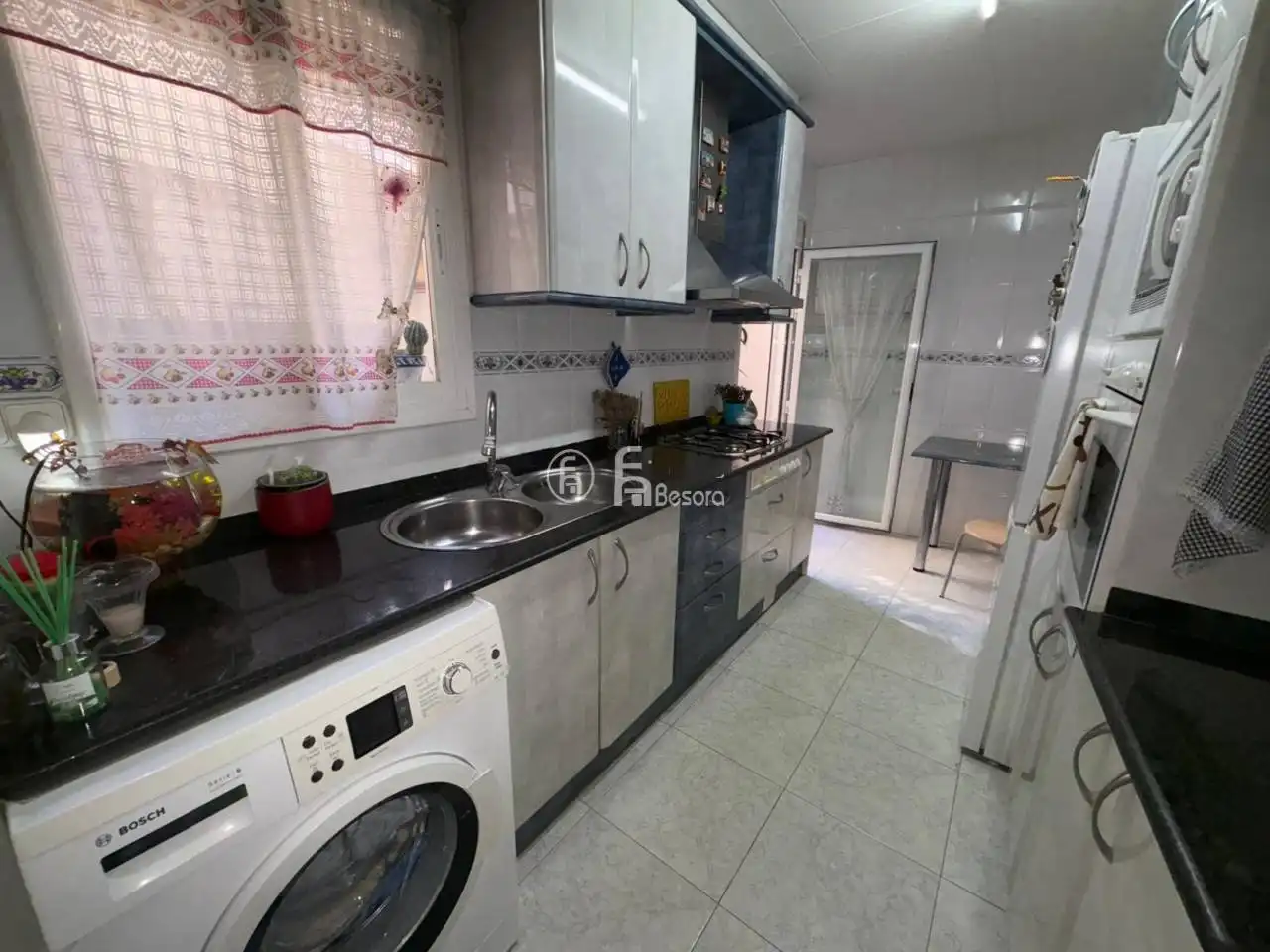 Appartamento con terrazza in vendita a Avenida Alcalde Porqueres, imagen 4