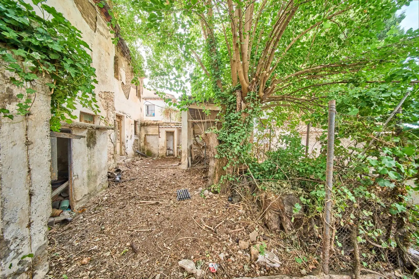 Casa o chalet en venta en Granada con Jardín privado, Terraza y Piscina