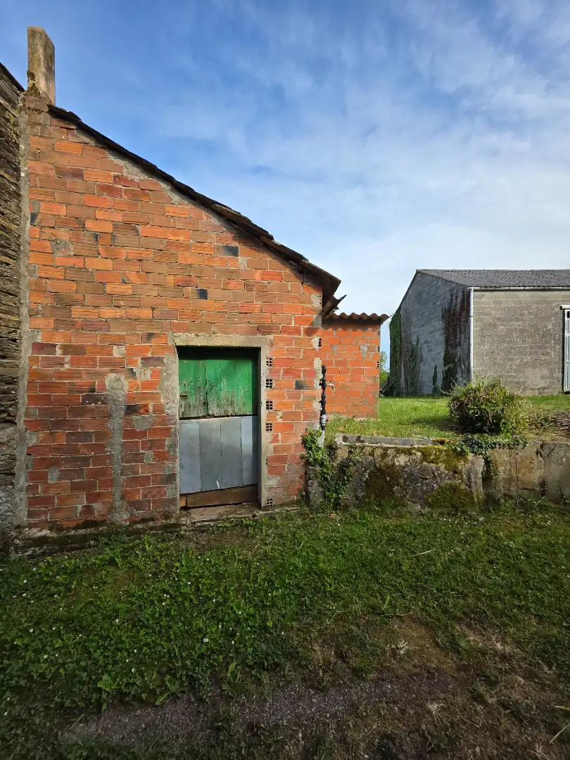Vista exterior de Finca rústica en venda en Vilalba amb Jardí privat
