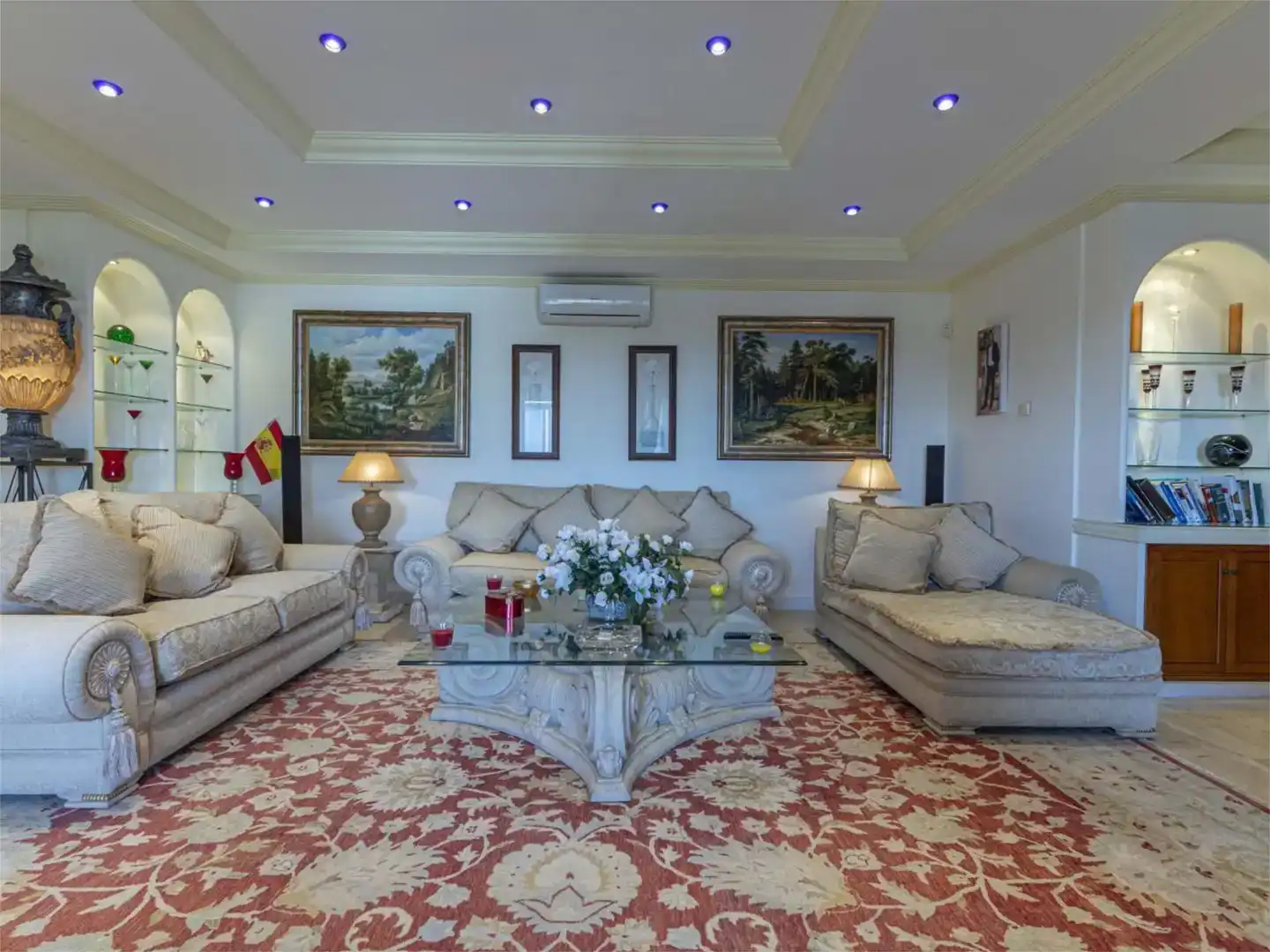 Sala de estar de Casa o chalet en venta en Benalmádena con Aire acondicionado, Piscina y Balcón