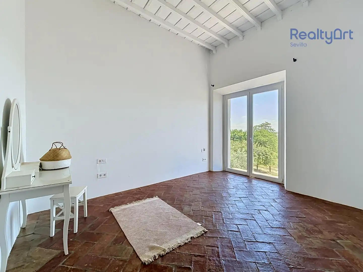 Sala de estar de Finca rústica en venta en Bollullos de la Mitación con Jardín privado y Piscina