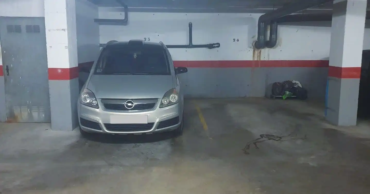 Parking de Piso en venta en La Línea de la Concepción con Aire acondicionado, Calefacción y Terraza