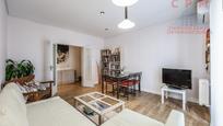 Living room of Flat to rent in  Madrid Capital  with Air Conditioner, Heating and Parquet flooring