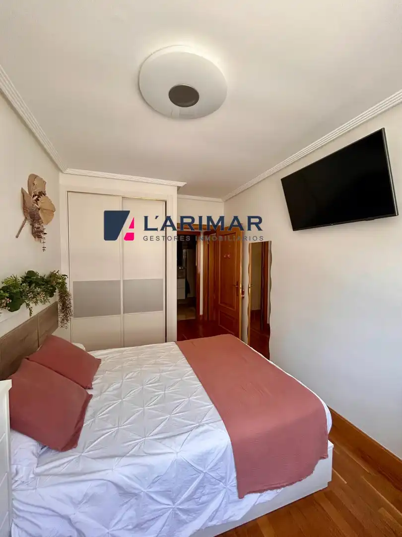 Schlafzimmer von Maisonette zum Verkauf in Errenteria mit Heizung und Terrasse