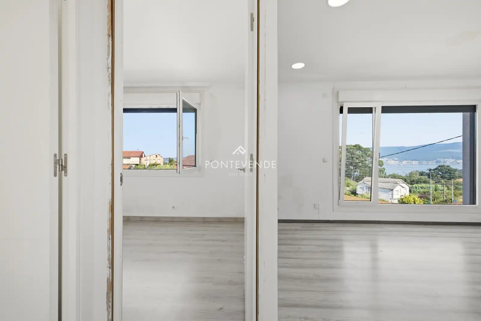 Dormitori de Casa o xalet en venda en Marín amb Forn