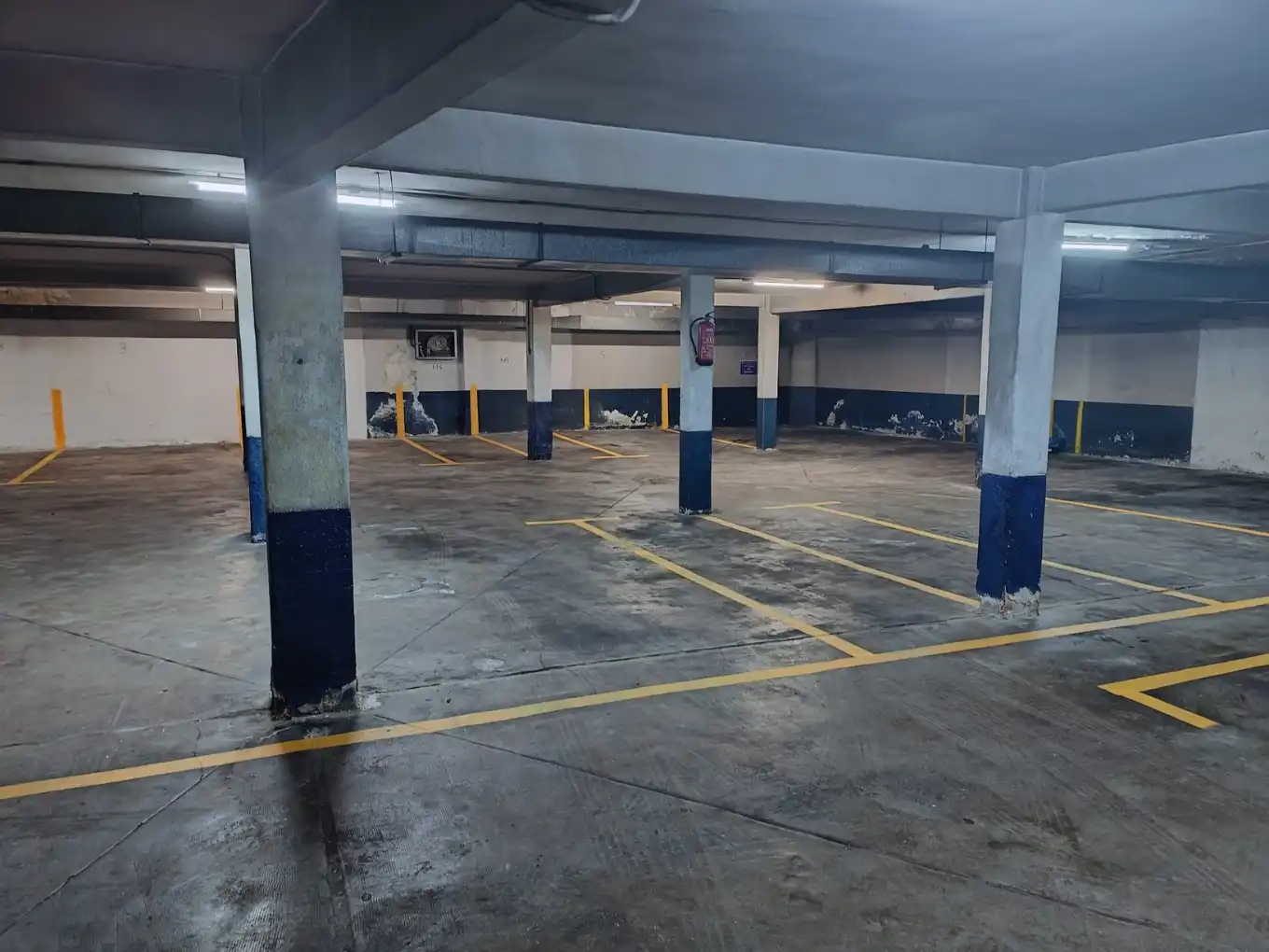 Parking de Garaje de alquiler en Madrid con Alarma