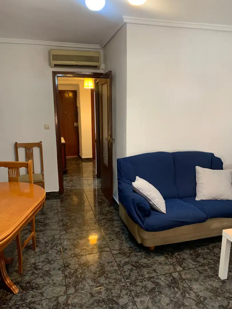 Living room of Flat for rent in Valencia  with Air Conditioner, Furnished and Oven
