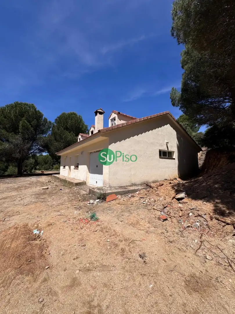 Casa o xalet en venda en San Martín de Valdeiglesias amb Jardí privat