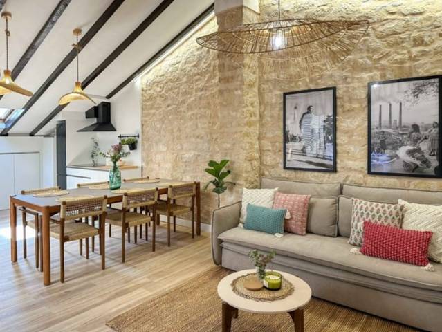 Ático en Alquiler en Mercado