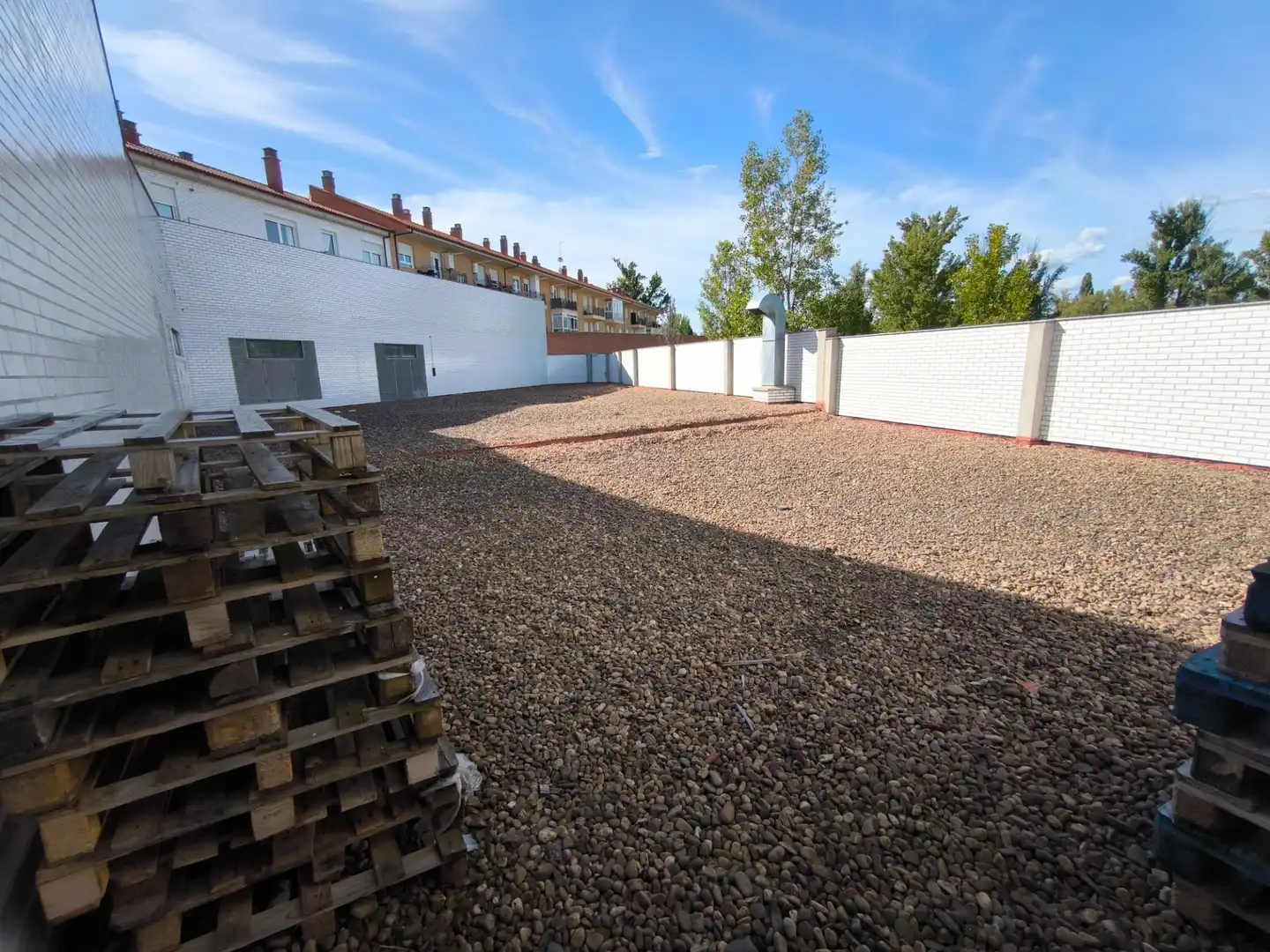 Parking de Oficina de alquiler en San Andrés del Rabanedo con Calefacción y Terraza