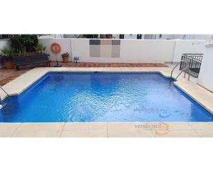 Swimming pool of Apartment to rent in Fuengirola