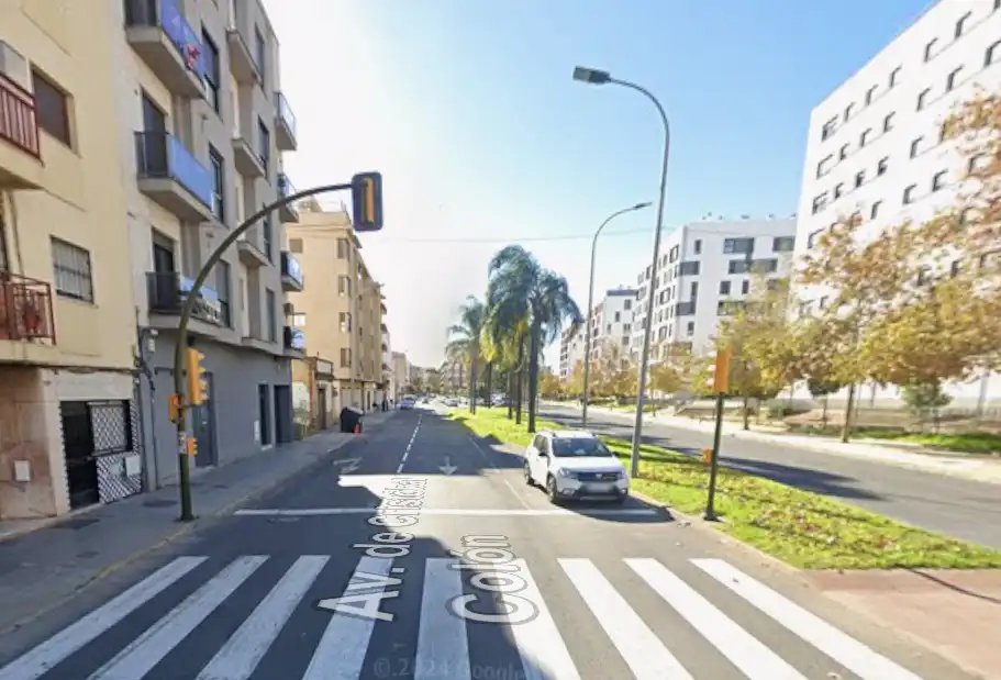 Wohnbaugrundstück zum Verkauf in Avenida de Cristóbal Colón 184, imagen 4