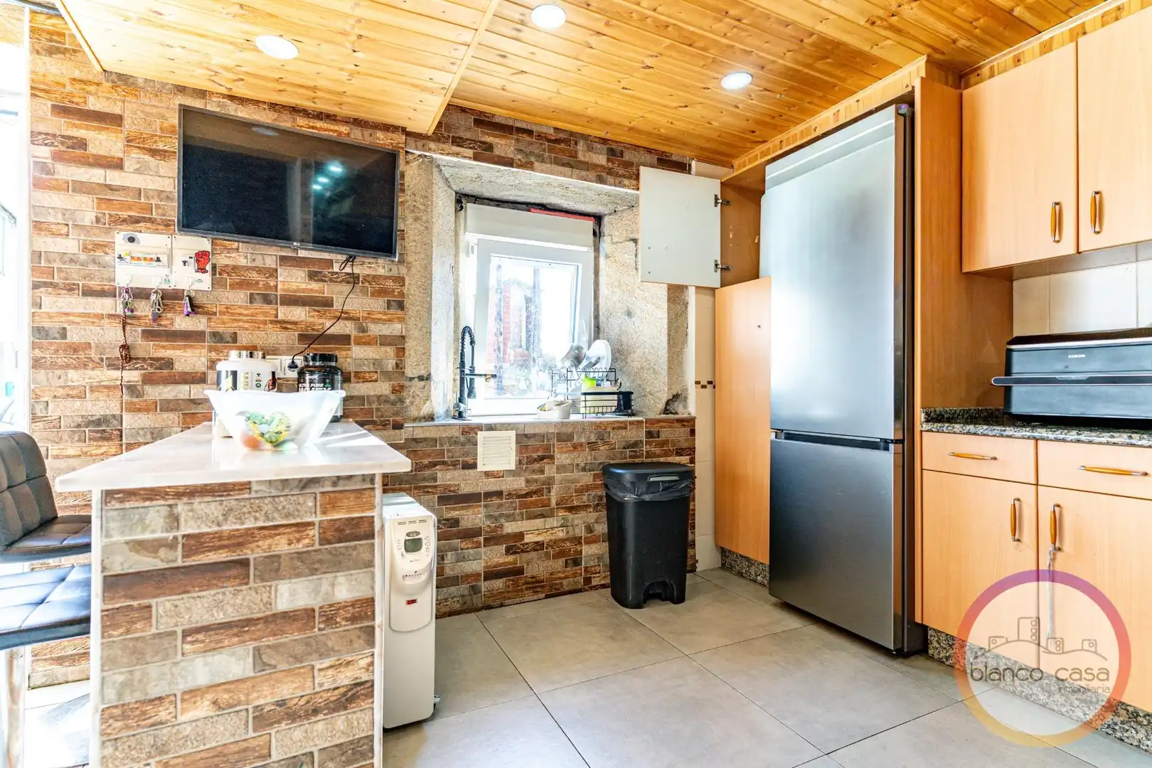 Kitchen of Houses for sale in Coristanco  with Storage room