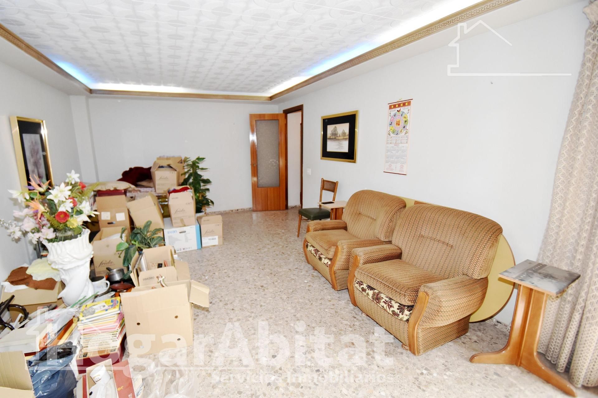 Living room of Flat for sale in L'Alcora  with Balcony