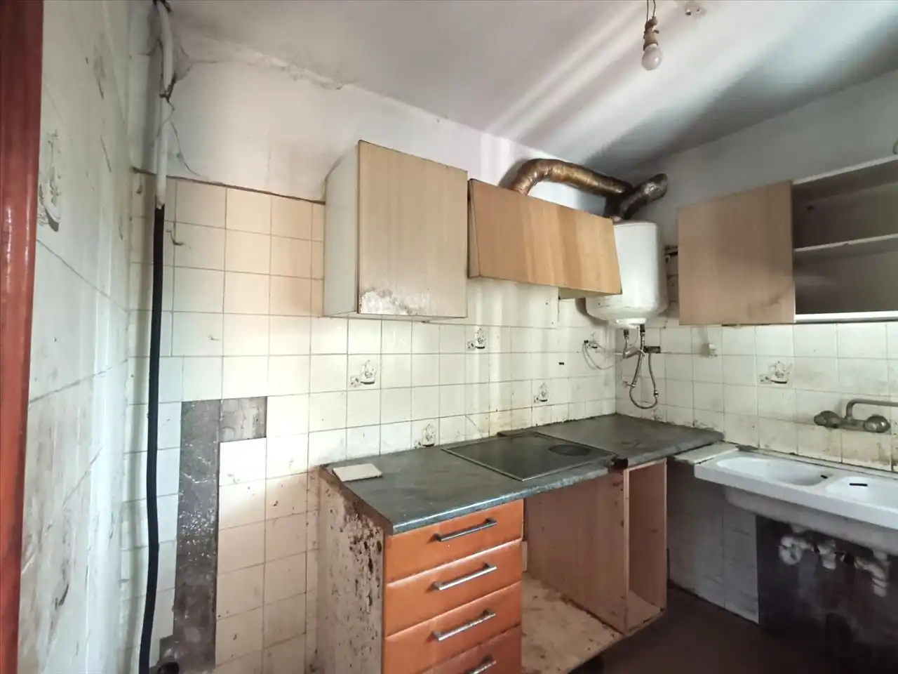 Cuina de Casa o xalet en venda en Vacarisses amb Jardí privat i Parquet