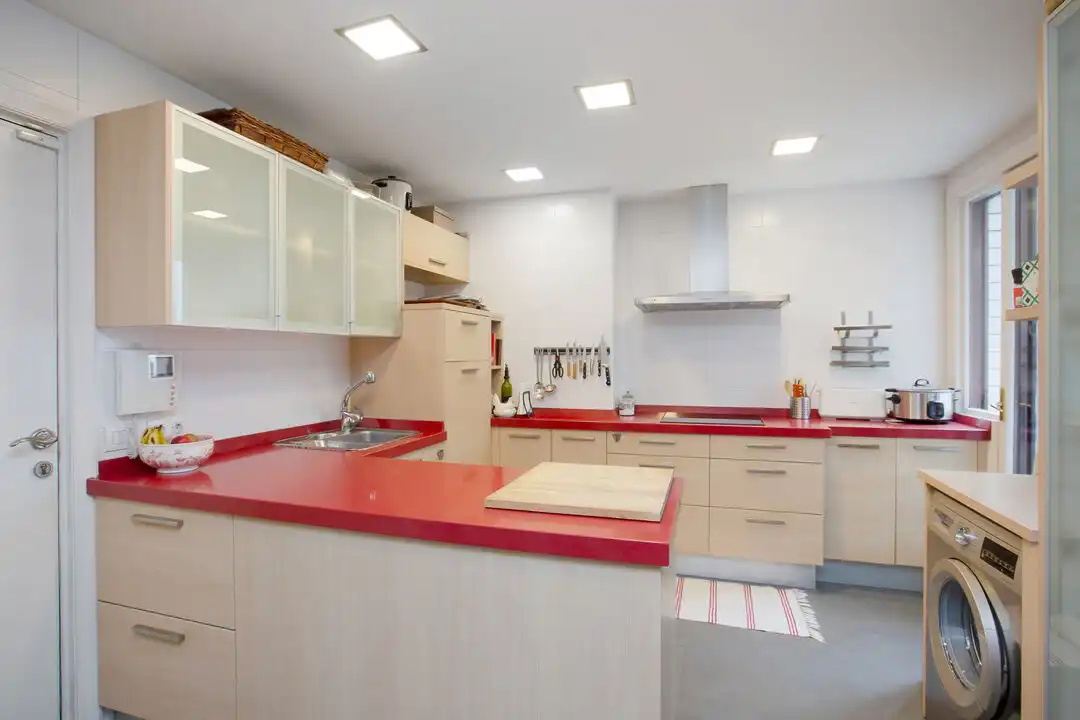 Cocina de Piso en venta en Getxo  con Calefacción, Trastero y Amueblado