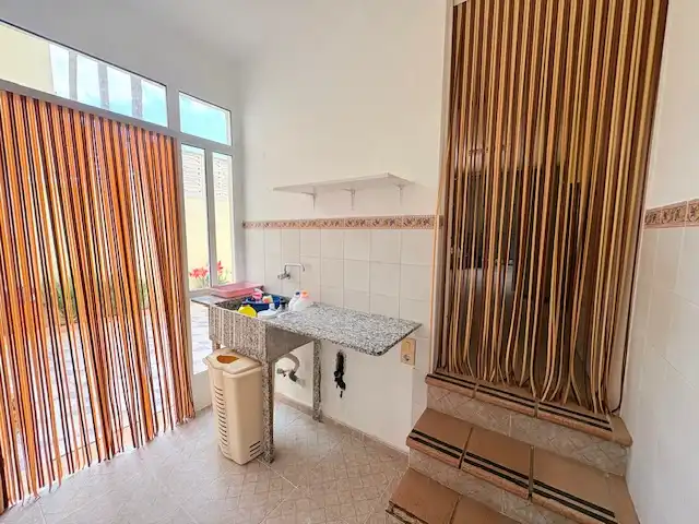 Küche von Einfamilien-Reihenhaus zur Miete in Benaguasil mit Klimaanlage, Terrasse und Ofen