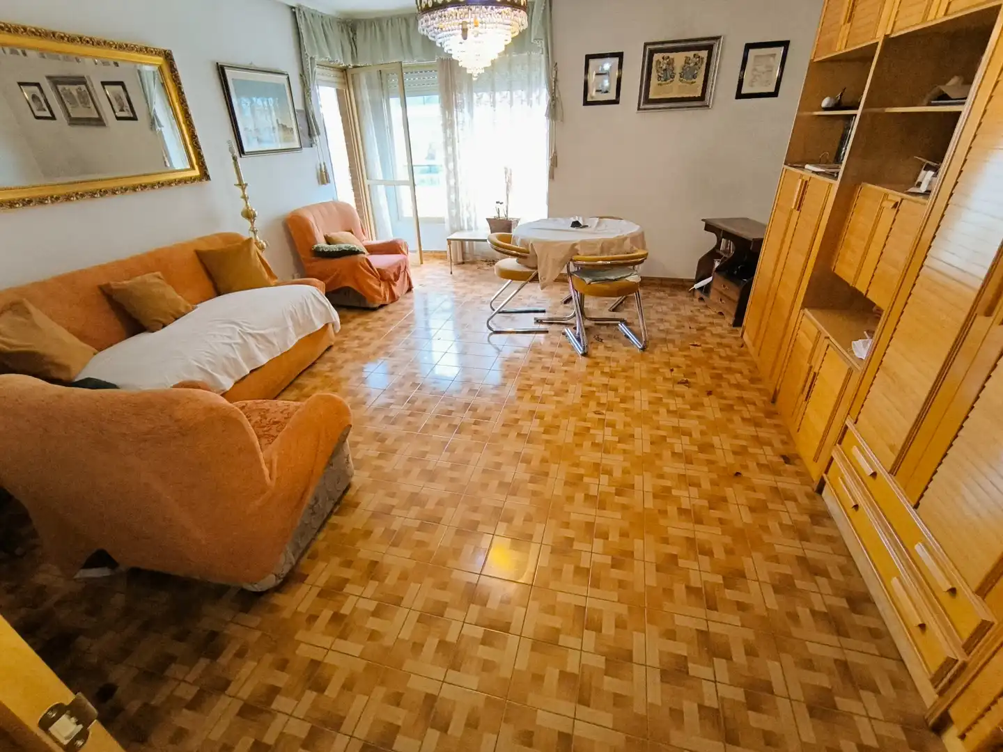 Sala d'estar de Pis en venda en Palencia amb Calefacció, Terrassa i Forn