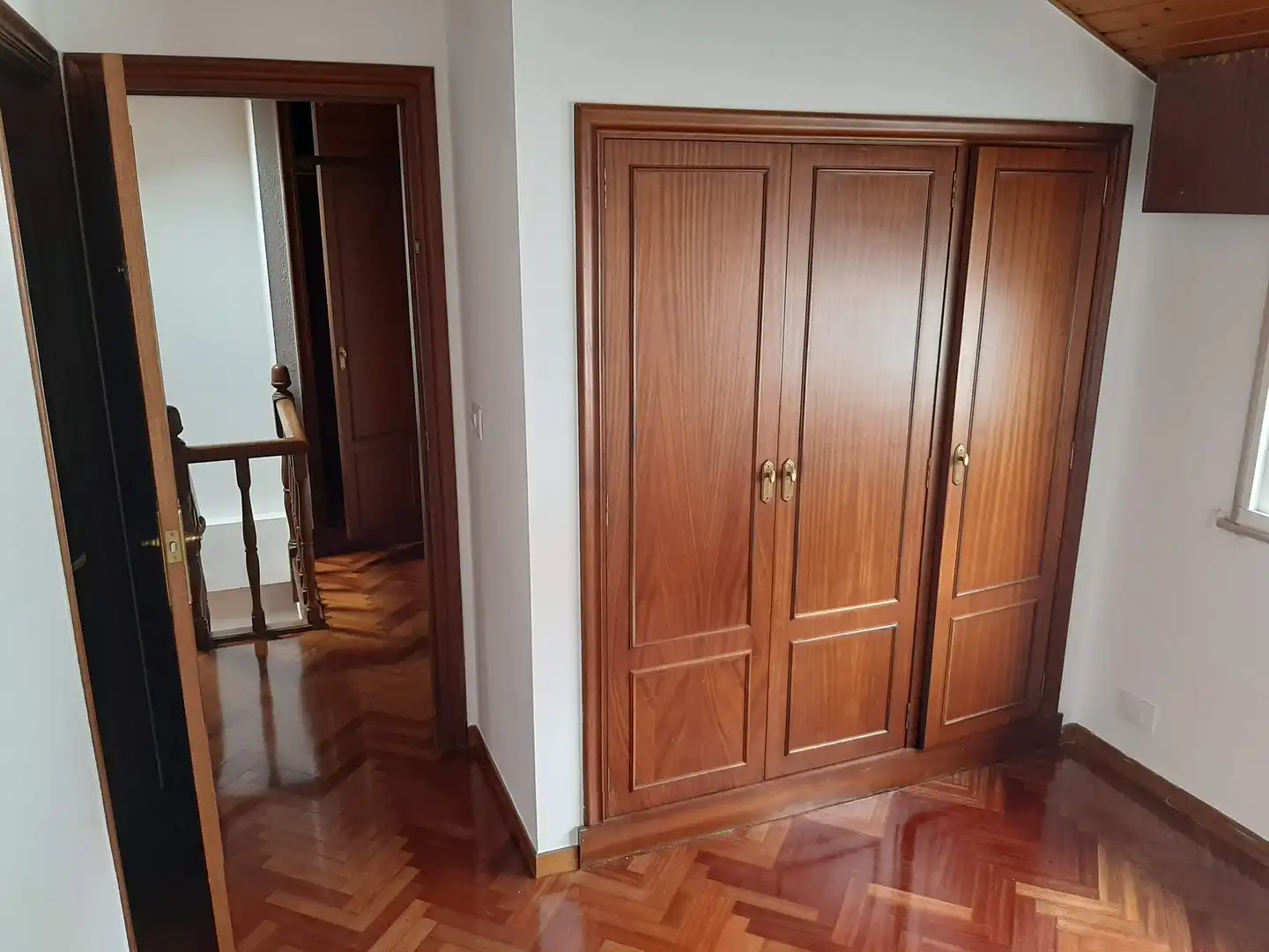 Dúplex en venta en Oleiros con Calefacción, Parquet y Terraza