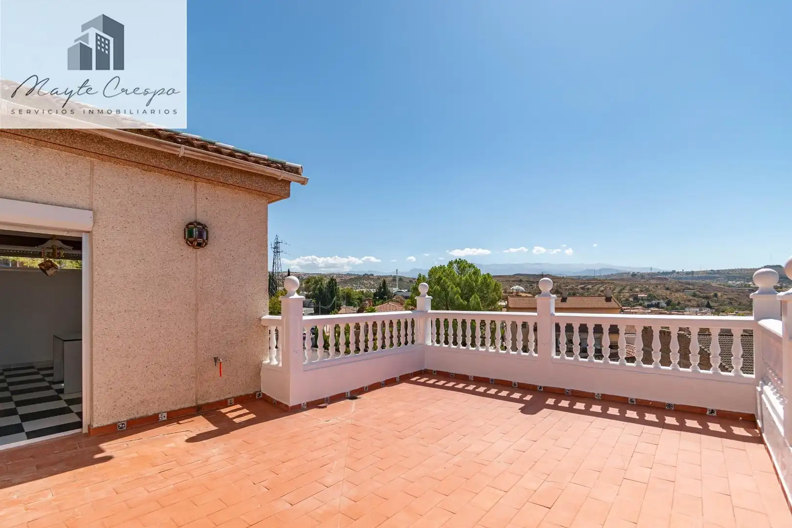 Terraza de Casa adosada en venta en Jun con Terraza, Amueblado y Alarma