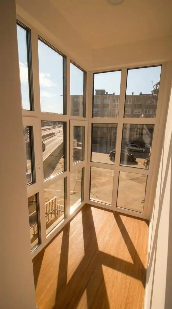 Vista exterior de Piso en venta en Oleiros con Calefacción, Parquet y Terraza