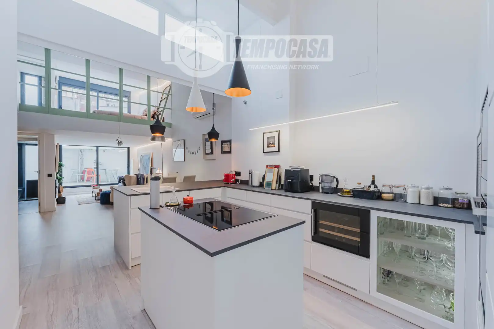 Kitchen of Flat for sale in Barcelona  with Air Conditioner, Heating and Balcony