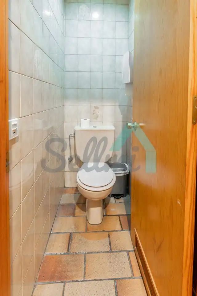 Baño de Local de alquiler en Noreña
